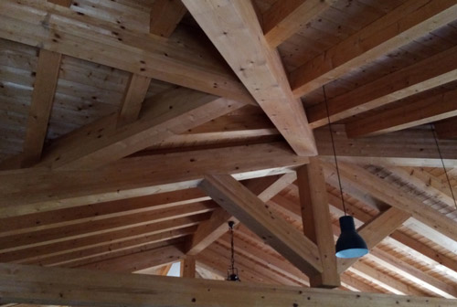 costruzione tetti in legno ventilati